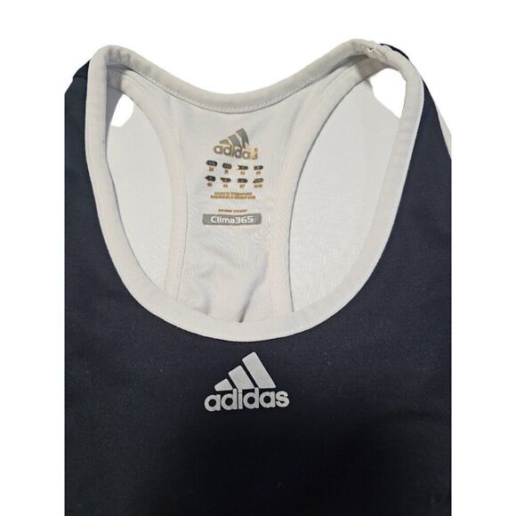 Adidas workout top with shelf bra - Picture 5 of 10